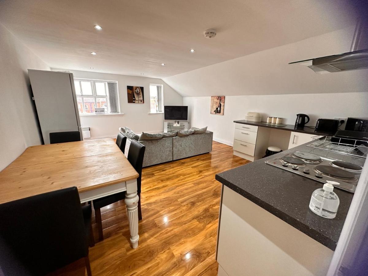 Joe Kelly Buildings C Apartment วิเธิร์นซี ภายนอก รูปภาพ